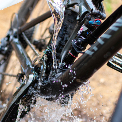 El 207 se utiliza con agua